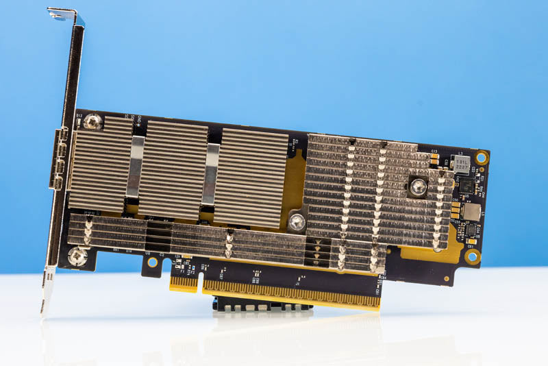 NVIDIA ConnectX-7 MCX75310AAS-NEAT 400GbE NDR 400 InfiniBand single-port OSFP network adapter